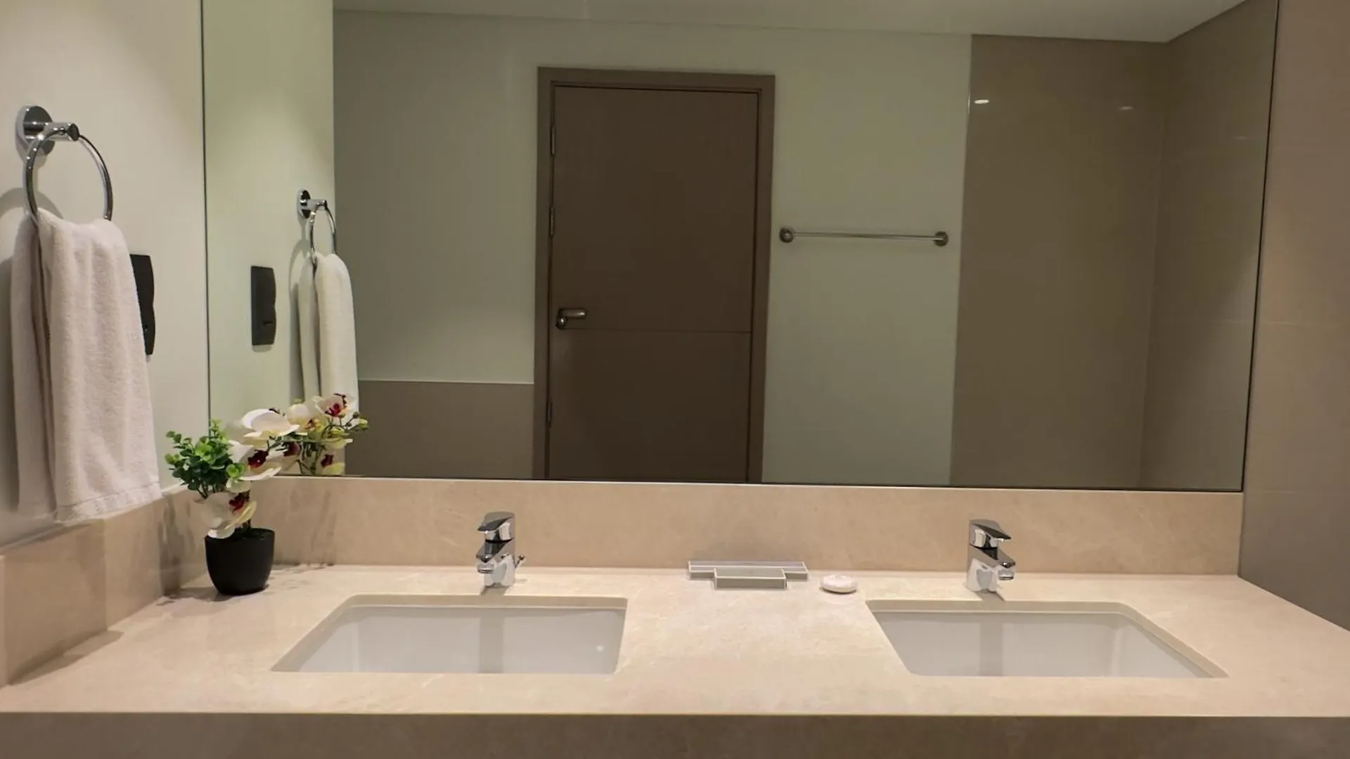 Apartment Stunning 3Br With Burj Khalifa & Fountain Views By Bhavan Vacation Homes Dubai United Arab Emirates