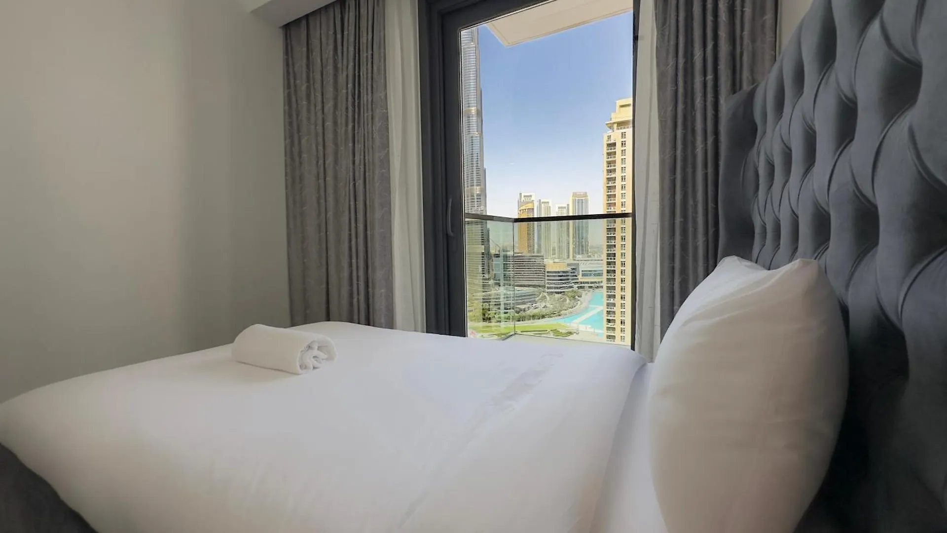 Stunning 3Br With Burj Khalifa & Fountain Views By Bhavan Vacation Homes Dubai