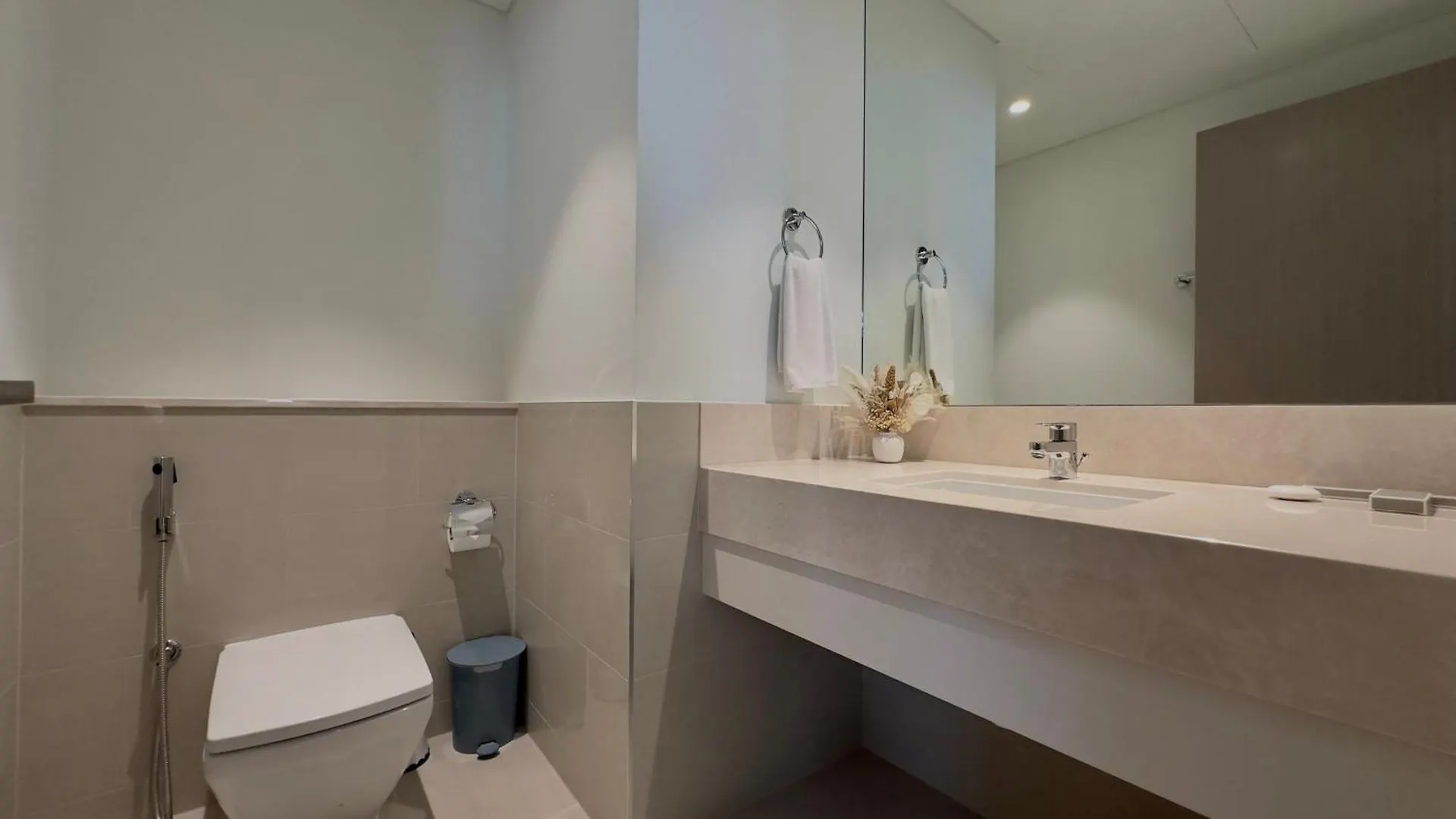 Apartment Stunning 3Br With Burj Khalifa & Fountain Views By Bhavan Vacation Homes Dubai