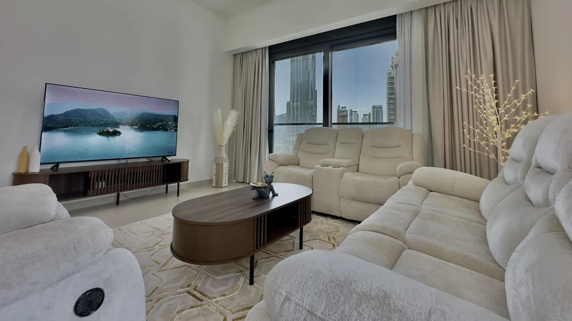 Apartment Stunning 3Br With Burj Khalifa & Fountain Views By Bhavan Vacation Homes Dubai